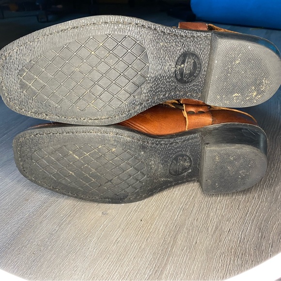 Frye 12R Harness Boots 9 Cognac MSRP $498 - Picture 2 of 5